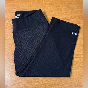 Under Armour‎ Fitted Heat Gear Black Geometric Leggings Size Small